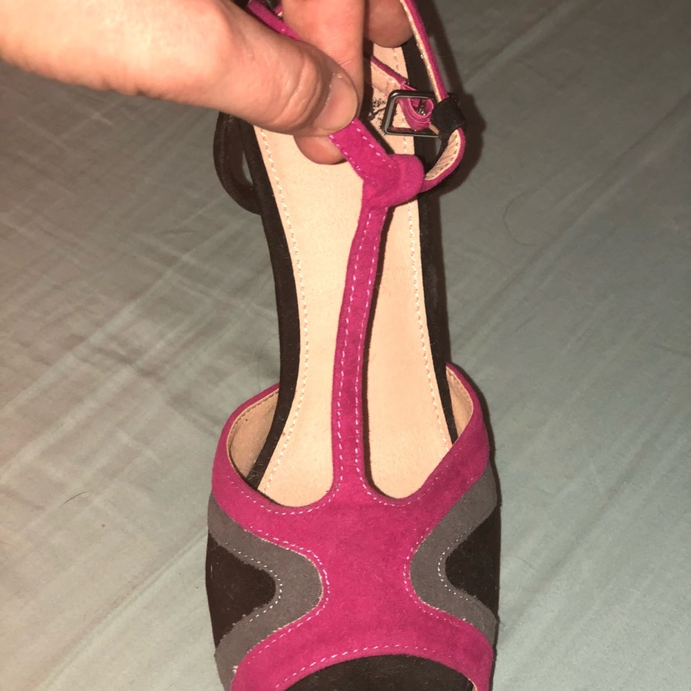 Colin Stuart Heels - Picture 4 of 4